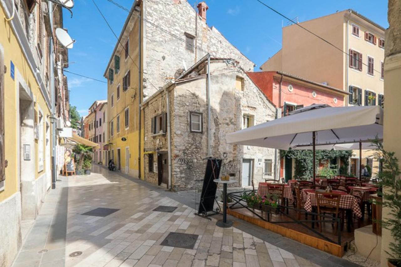 Alighieri Unique Apartment Pula Exterior foto